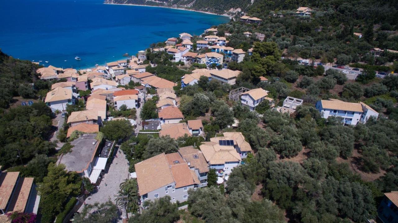 Nefeli Hotel Ayios Nikitas Bagian luar foto