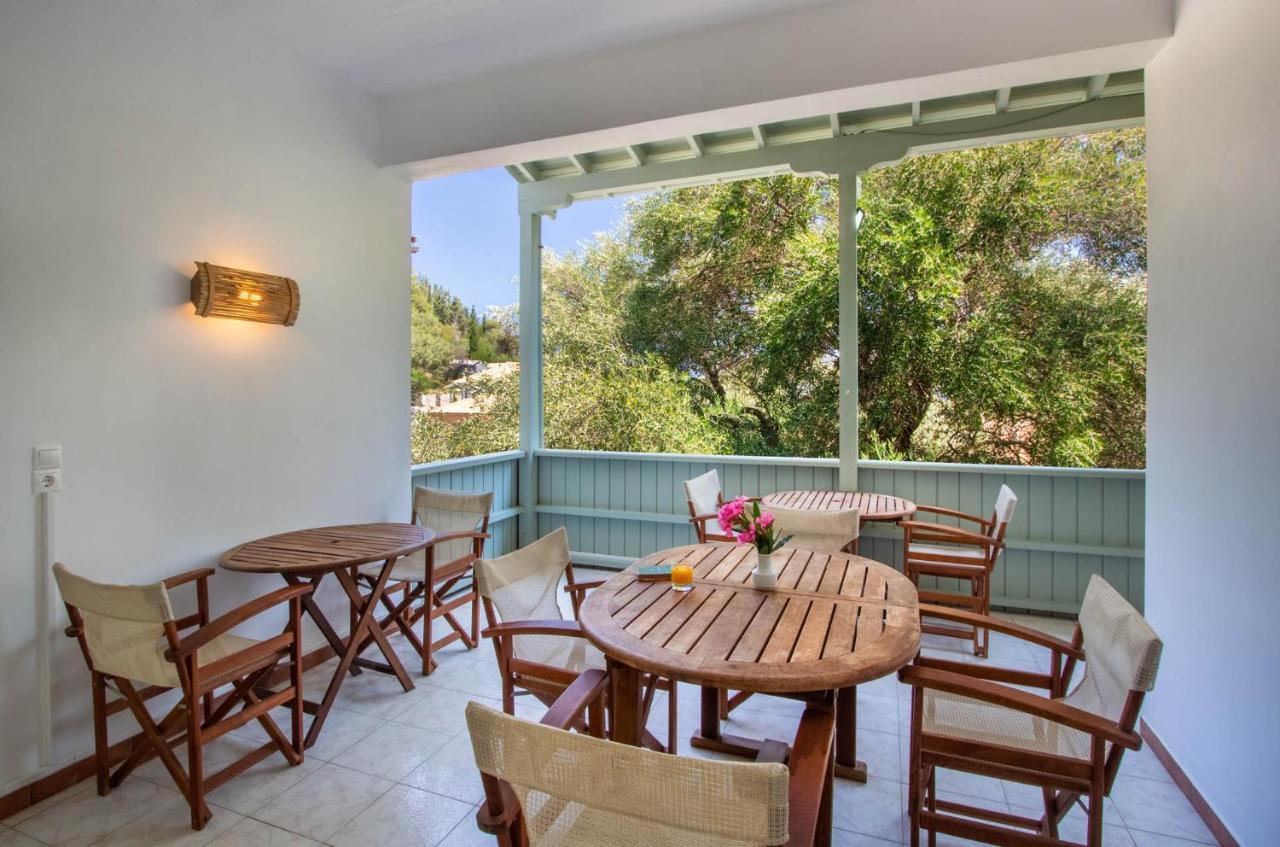 Nefeli Hotel Ayios Nikitas Bagian luar foto