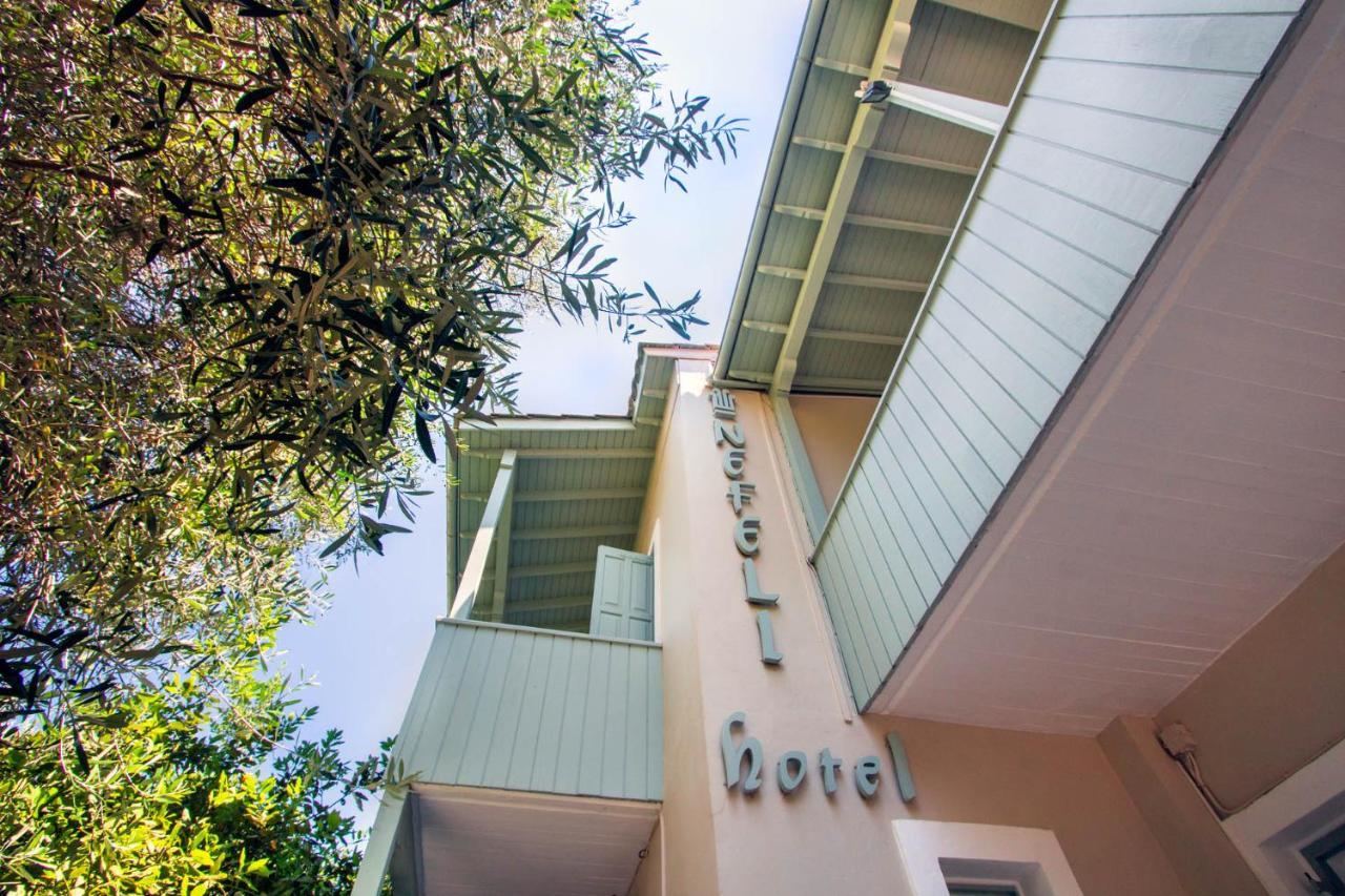 Nefeli Hotel Ayios Nikitas Bagian luar foto