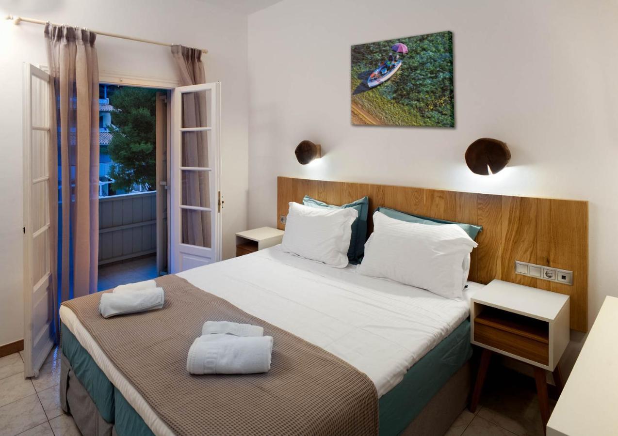 Nefeli Hotel Ayios Nikitas Bagian luar foto